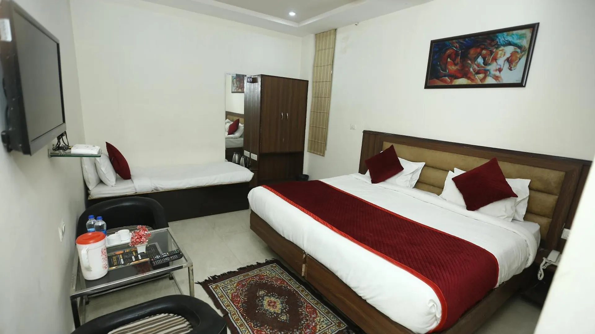 ***  24 Hotel & Resort Agra  India