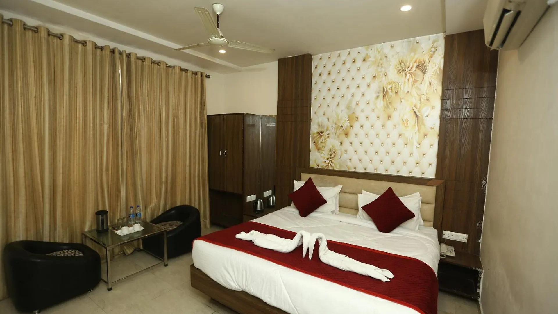 24 Hotel & Resort Agra  India