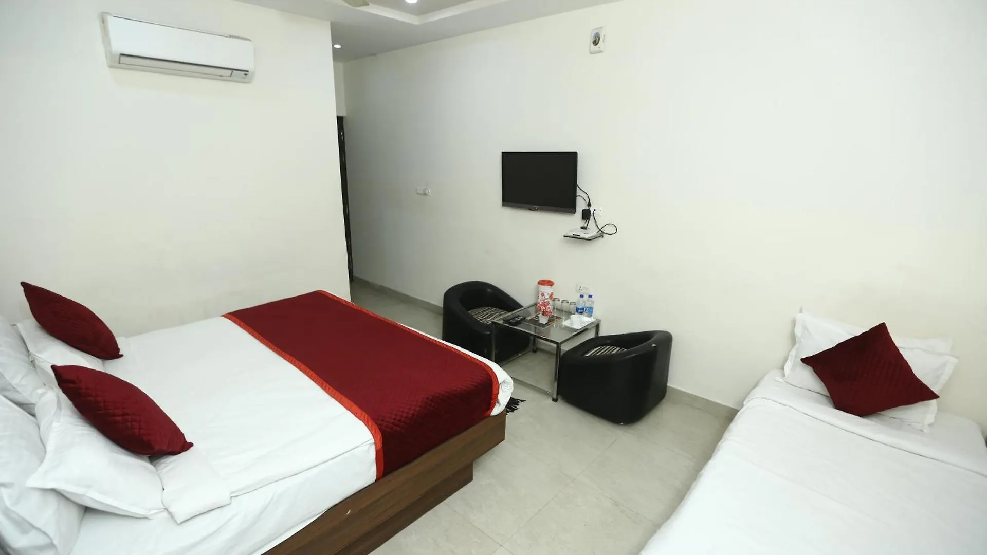 24 Hotel & Resort Agra   Agra (Uttar Pradesh)